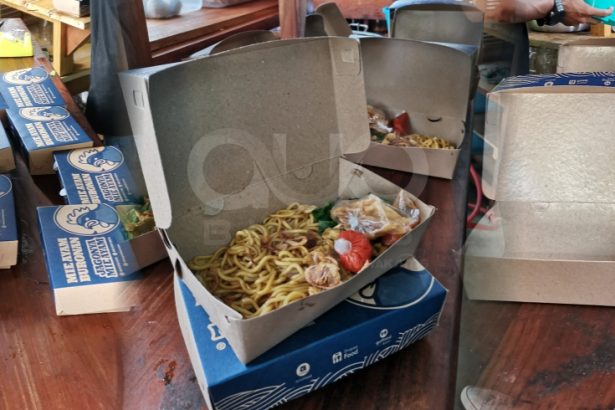 box mie ayam goreng